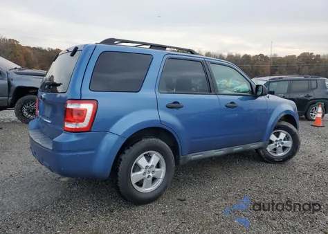 2010 Ford Escape Xlt z USA, uszkodzony, nr VIN 1FMCU0D71AKD09549